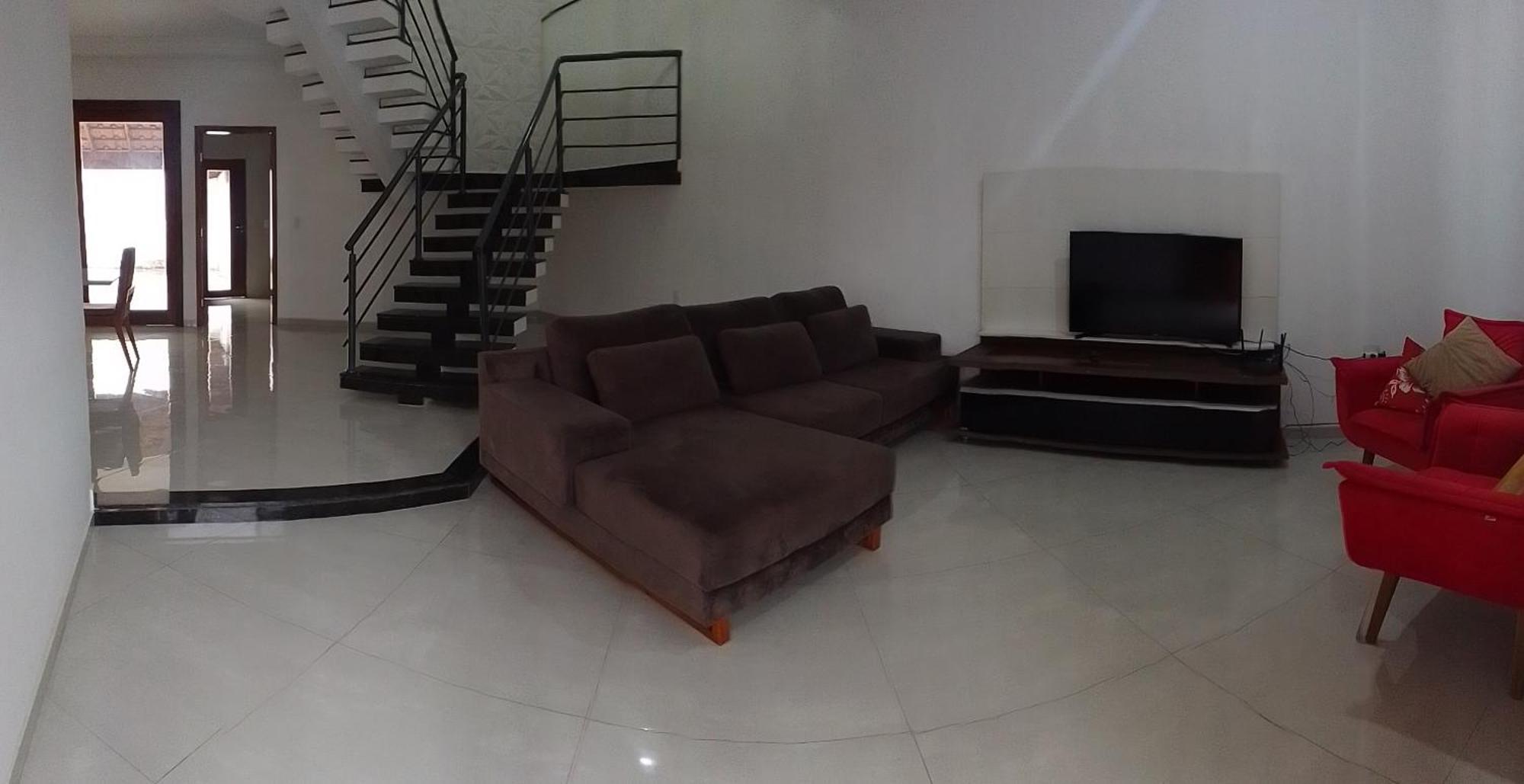 Casa Proxima Ao Santuario De Aparecida Holiday home